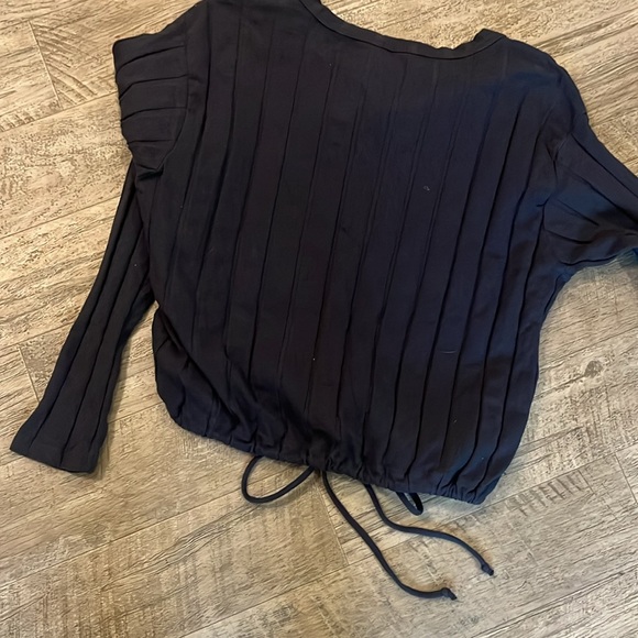 American Eagle Outfitters Long Sleeve Top - Picture 4 of 4